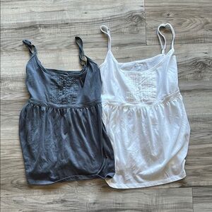 3/$25 ITEM - HOLLISTER Set of 2 Tank Tops